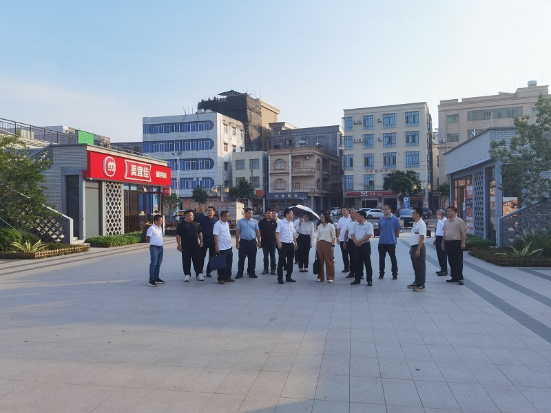 1726199143292917.jpg 高州市考察组到庙街参观学习.jpg