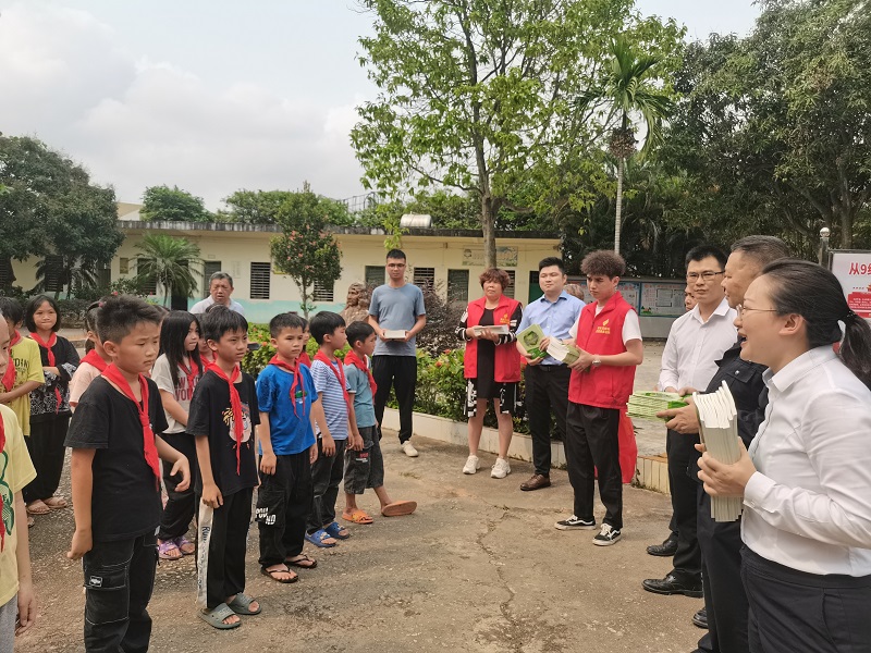 1681783680120897.jpg 图片2.jpg